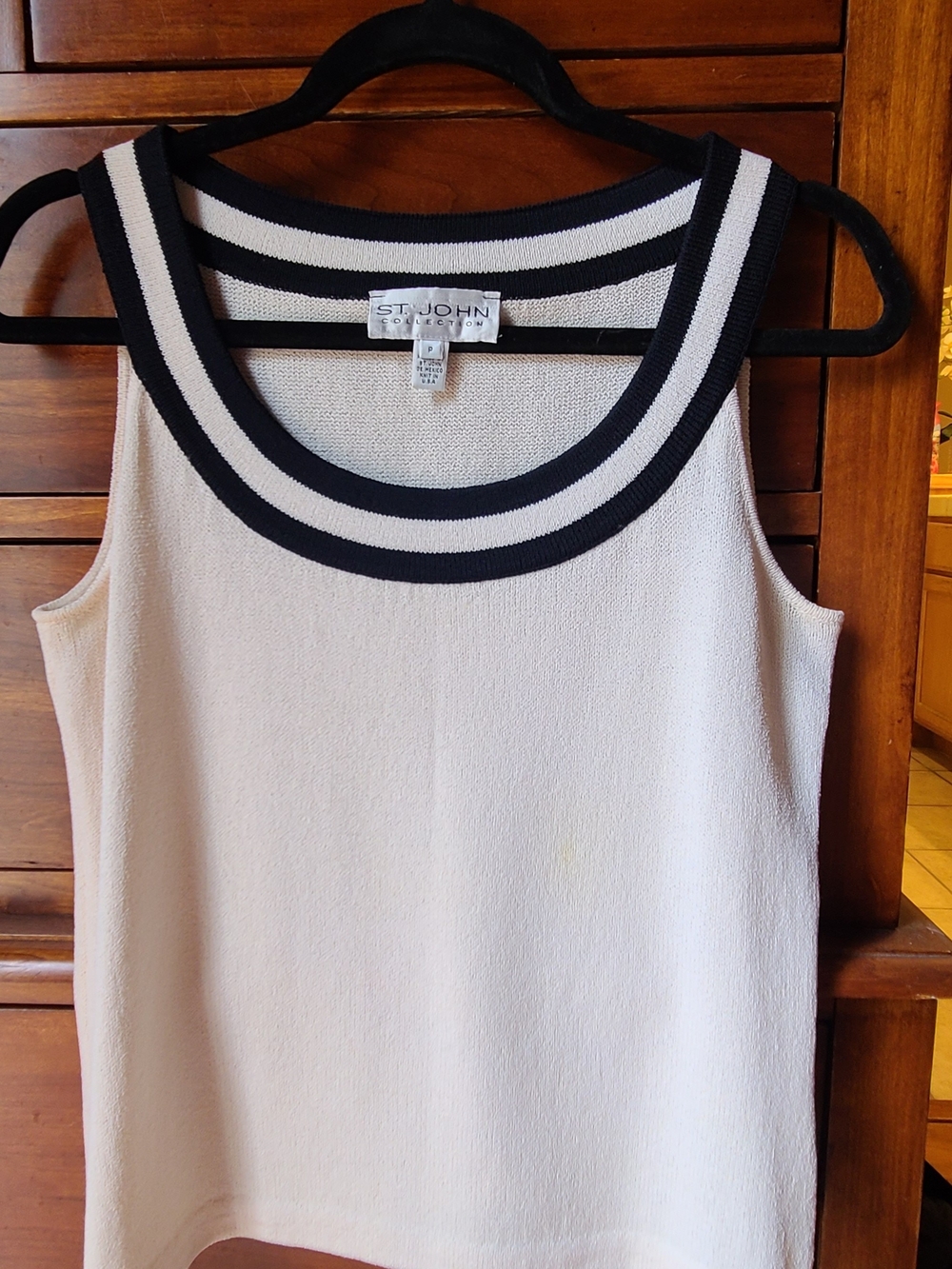 St. John Collection Cream Sleeveless Knit Top with Black Trim